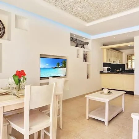 펜션 Luxury House Granada Park 아로나